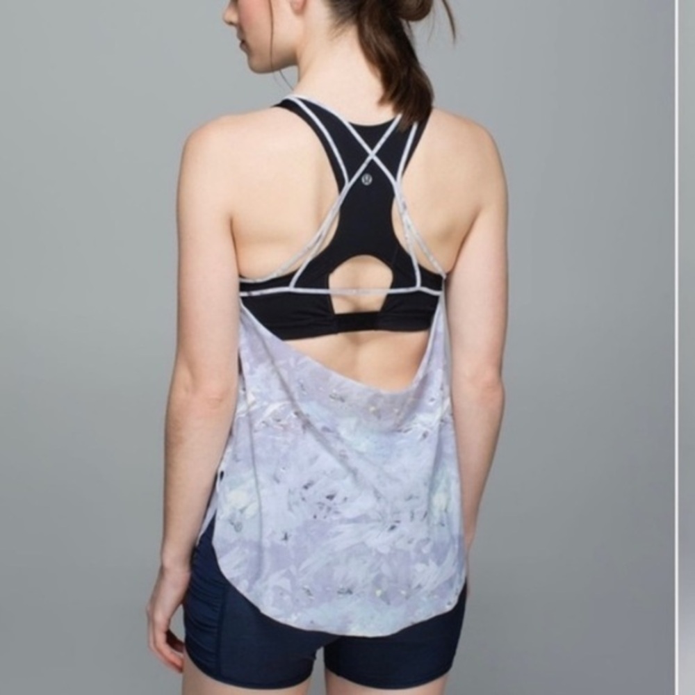 Lululemon water: sea me run singlet size 4 tank top athletic workout shirt​